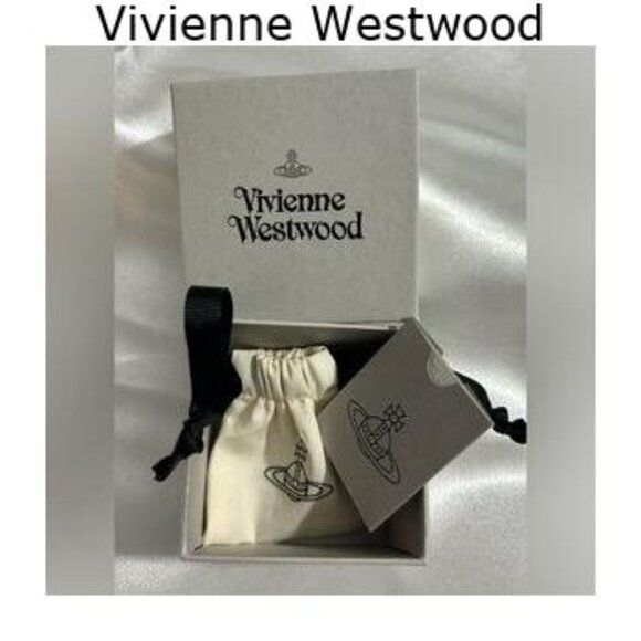 Vivienne Westwood Gold and Pearl Earrings - Picture 3 of 5